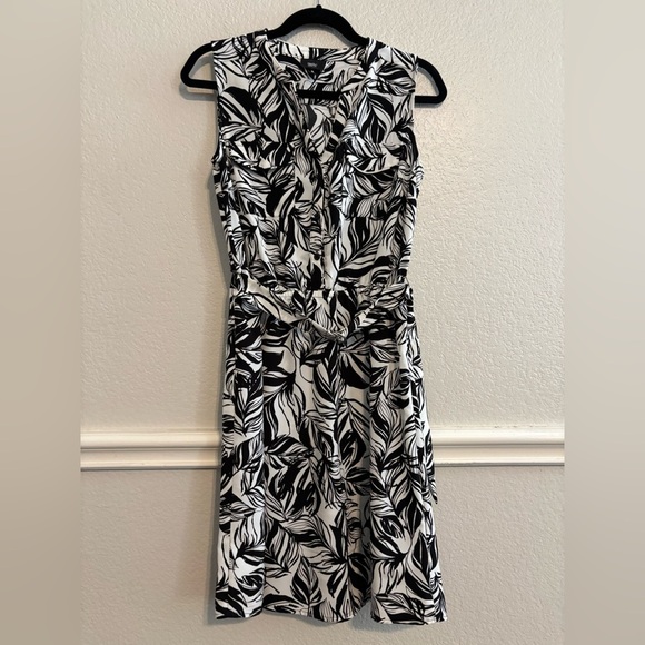 Mossimo Black & White Belted Waist sleeveless dress size Small - Picture 1 of 5